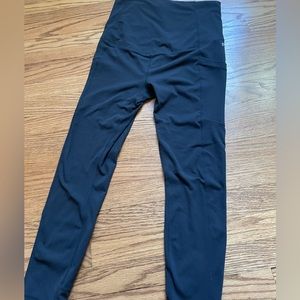 Fabletics maternity workout leggings